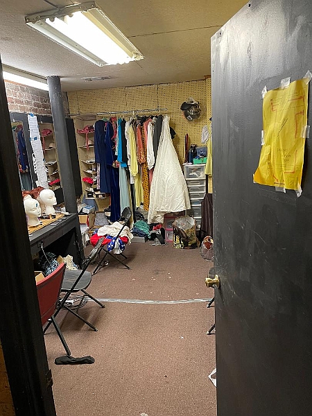 dressingroom2 aug'21.jpg